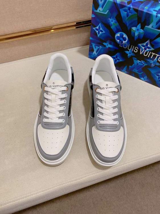 Picture of Louis Vuitton Shoes _SKULVsz38-44jyh070315889
